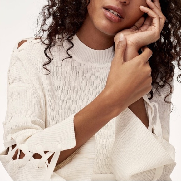 Aritzia Sweaters - Host Pick🎉 Aritzia Wilfred Salome Sweater Lace Up In White Size XS